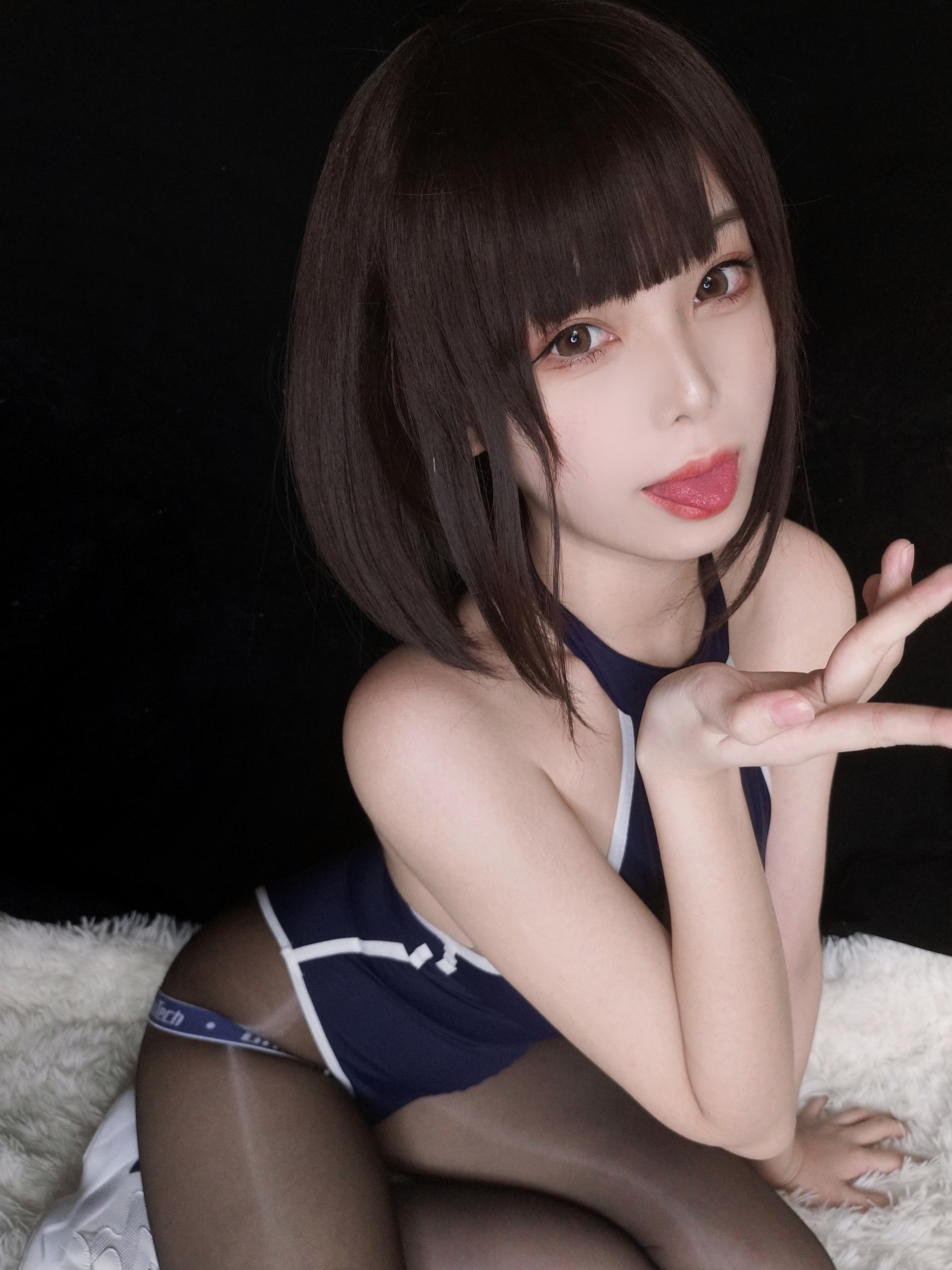 图片[1]-蜜汁猫裘 – NO.063 水着 [34P]-XikXak